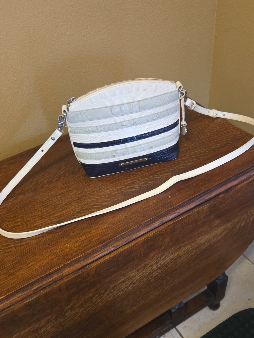 Brahmin Mini Duxbury Crossbody/ Shoulder Bag - Picture 11 of 16